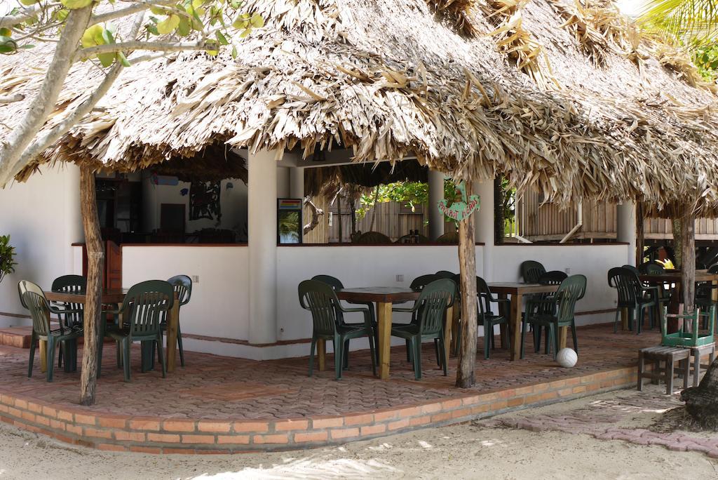 Green Parrot Beach Houses And Resort Placencia Luaran gambar