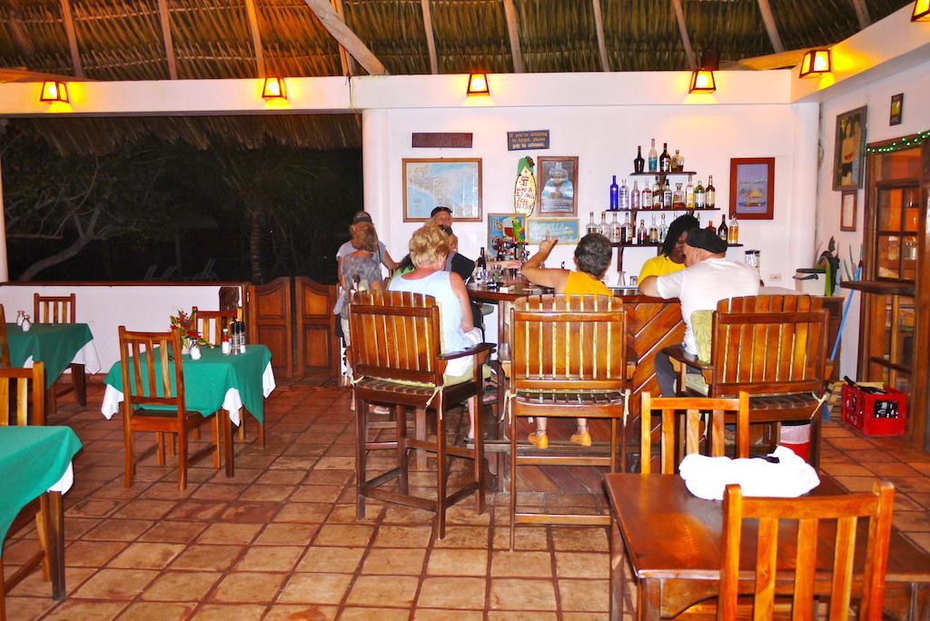 Green Parrot Beach Houses And Resort Placencia Luaran gambar