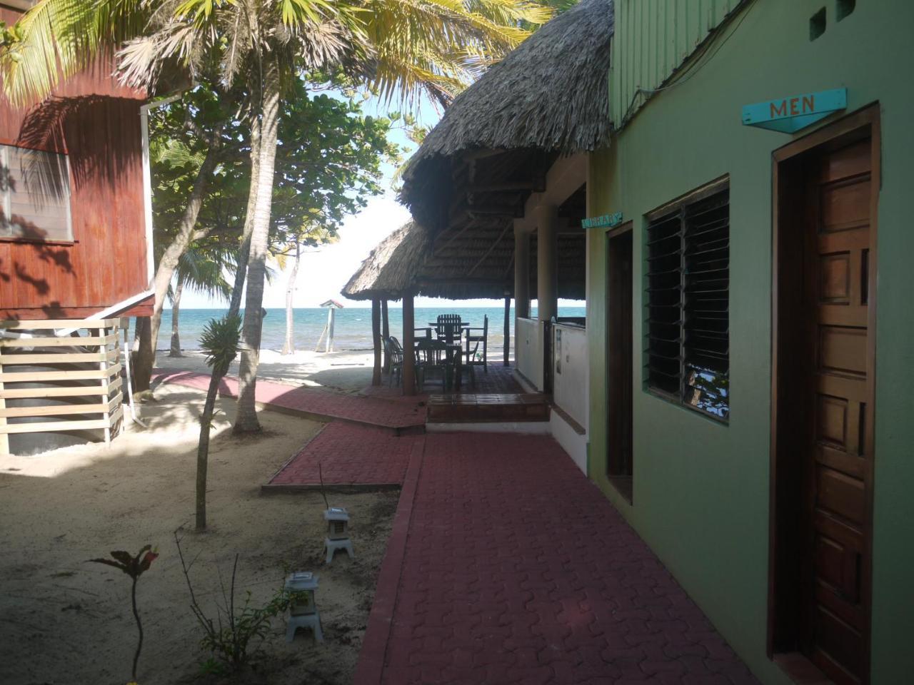 Green Parrot Beach Houses And Resort Placencia Luaran gambar