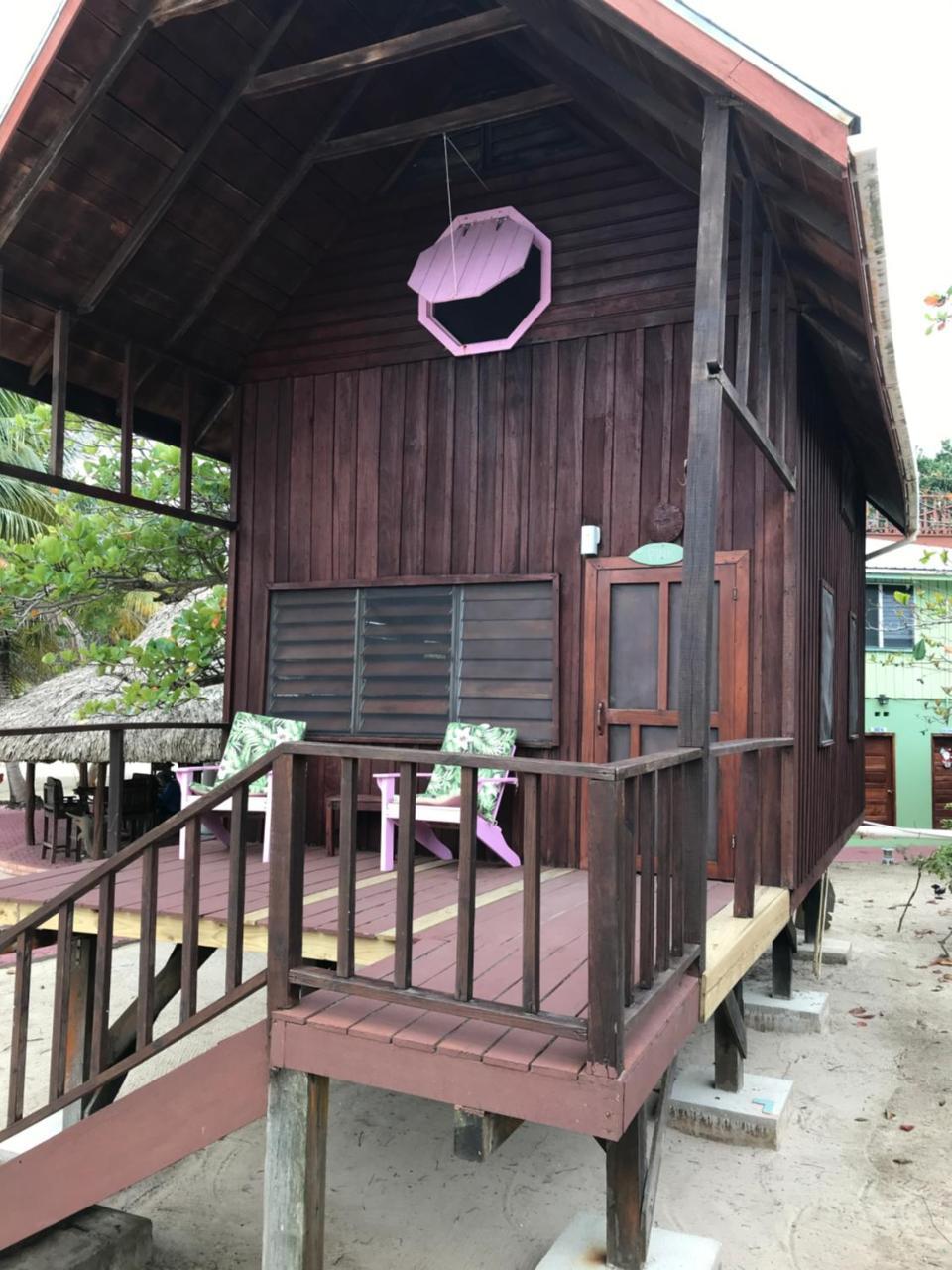 Green Parrot Beach Houses And Resort Placencia Luaran gambar
